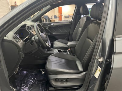 2023 Volkswagen Tiguan 2.0T SE R-Line Black