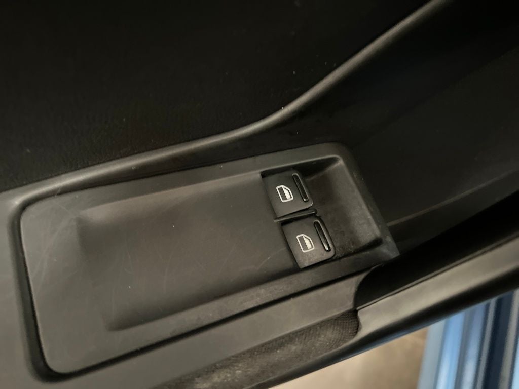 2019 Volkswagen Beetle 2.0T S