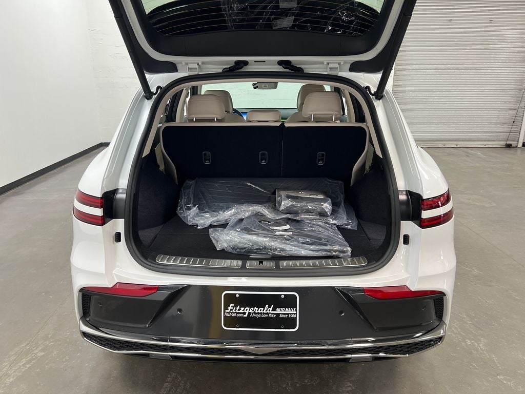 2026 Genesis GV70 2.5T Select