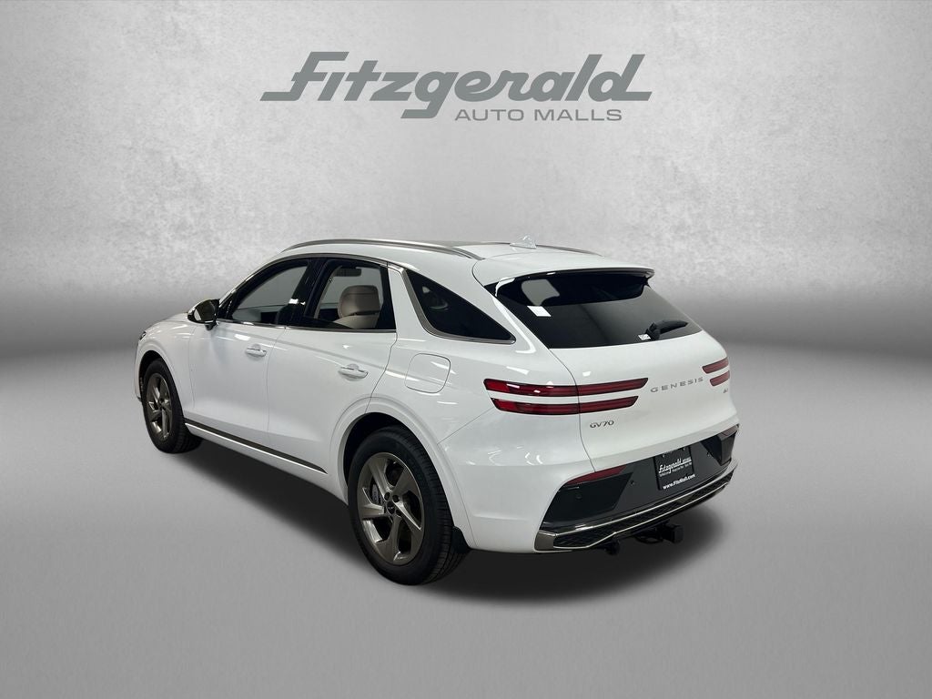 2026 Genesis GV70 2.5T Select