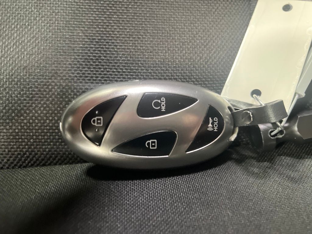 2025 Hyundai Santa Fe SE