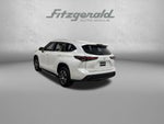 2025 Toyota Highlander Hybrid XLE