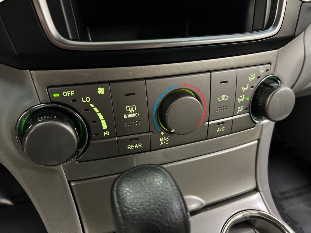 2013 Toyota Highlander Base Plus V6