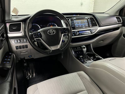 2019 Toyota Highlander LE Plus