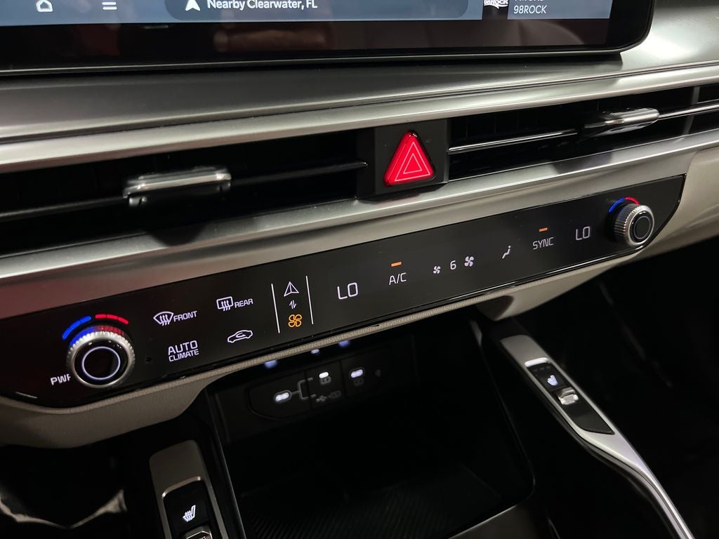 2025 Kia Sorento EX