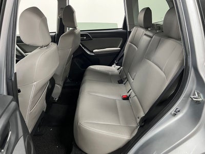 2015 Subaru Forester 2.5i Touring
