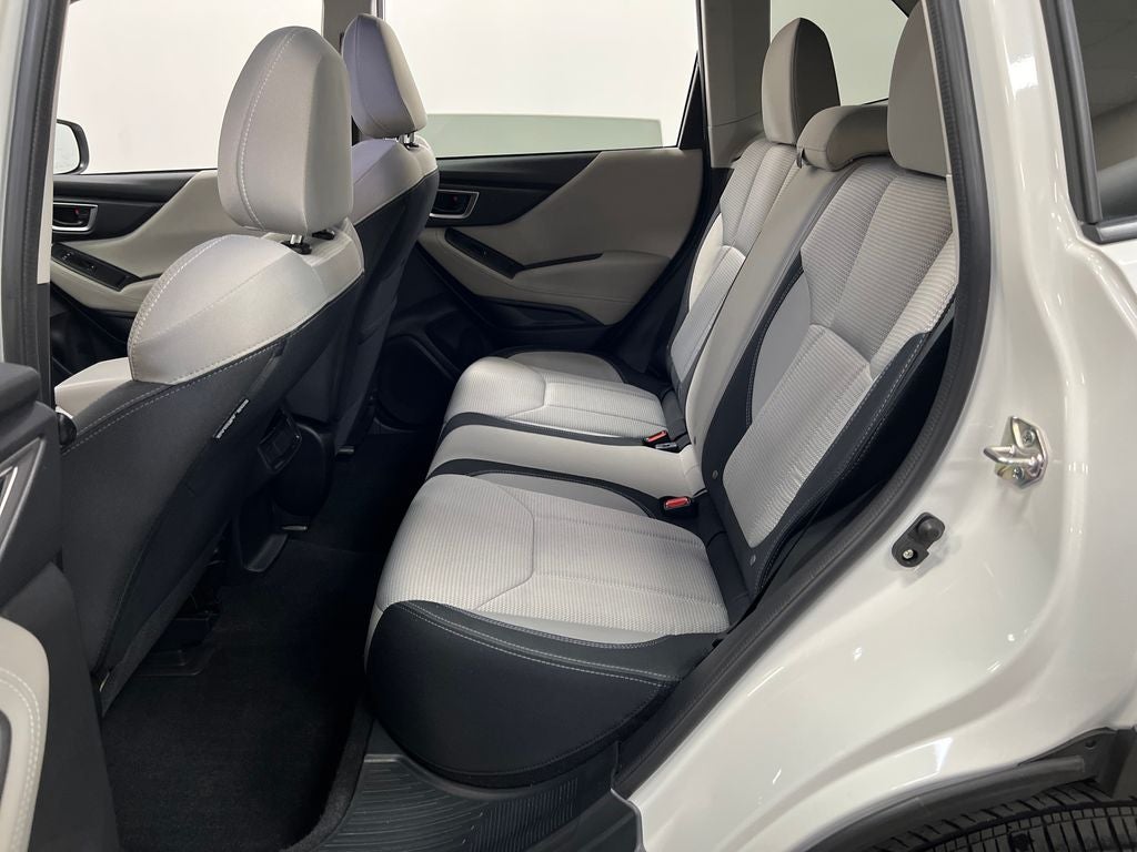 2023 Subaru Forester Base