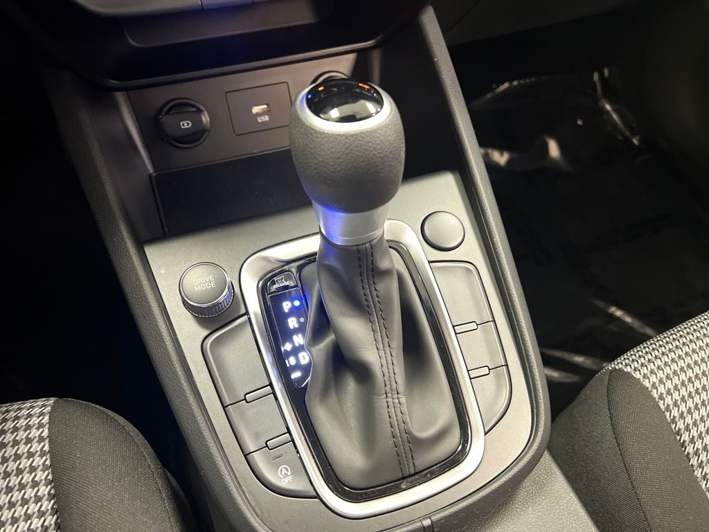 2023 Hyundai Kona SE