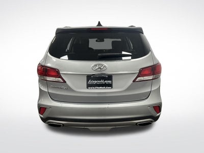 2017 Hyundai Santa Fe SE