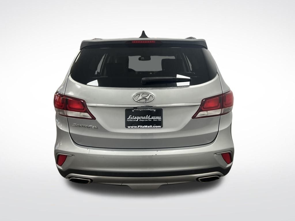 2017 Hyundai Santa Fe SE