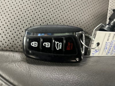 2017 Hyundai Santa Fe Limited Ultimate