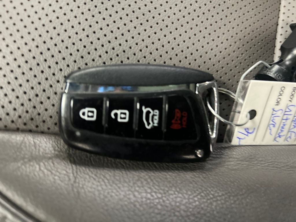 2017 Hyundai Santa Fe Limited Ultimate