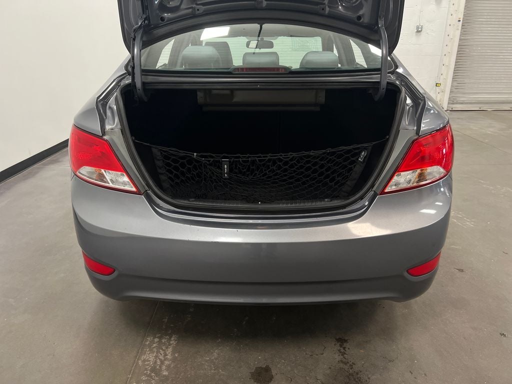 2017 Hyundai Accent Value Edition