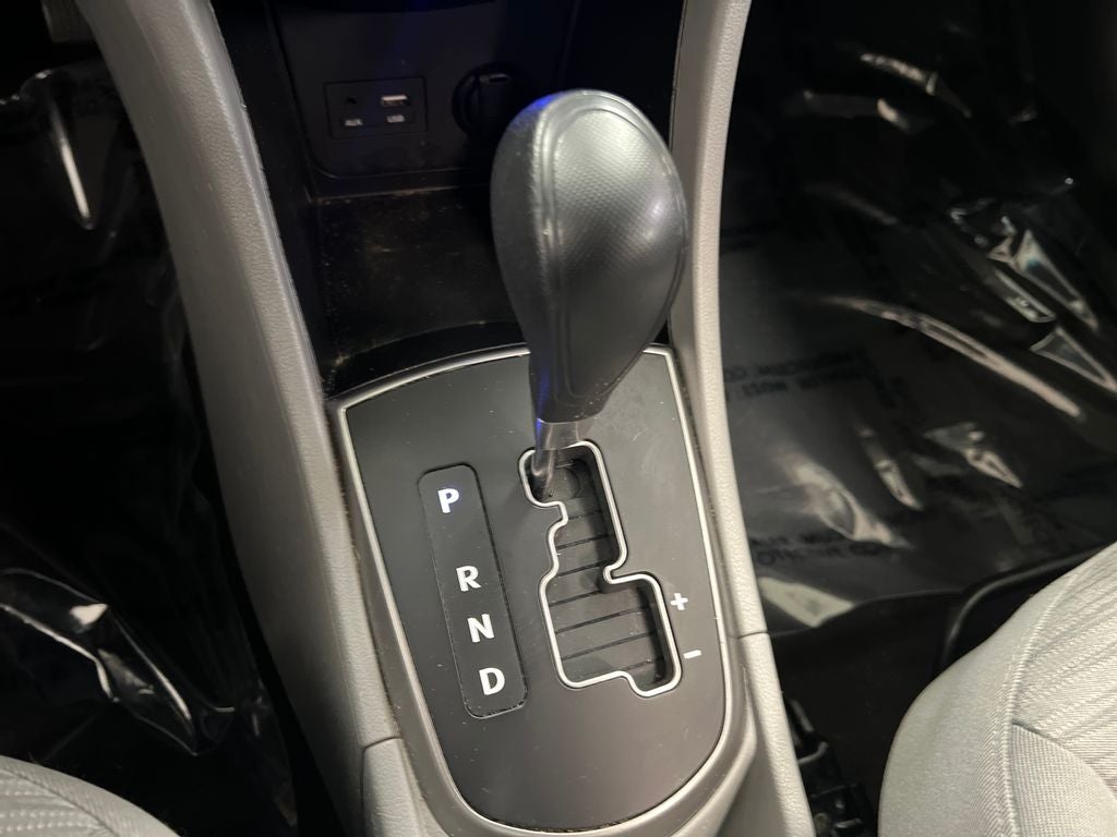 2017 Hyundai Accent Value Edition
