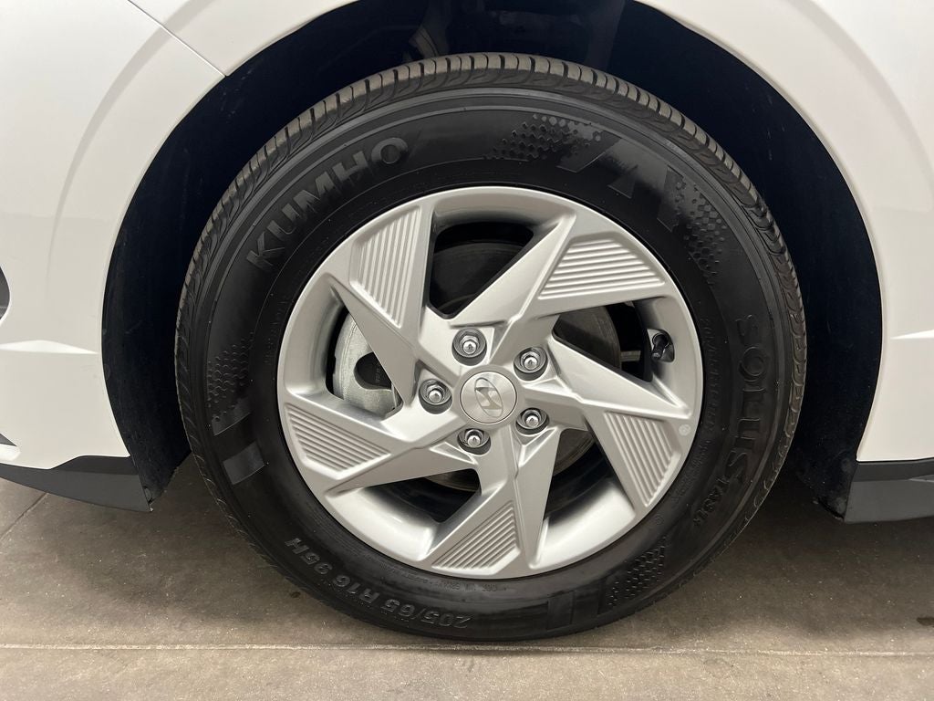2025 Hyundai Sonata SE