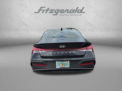 2025 Hyundai Elantra SEL Sport