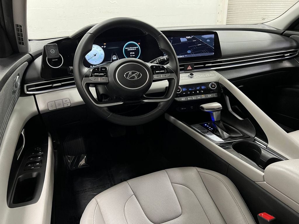 2022 Hyundai Elantra Hybrid Limited