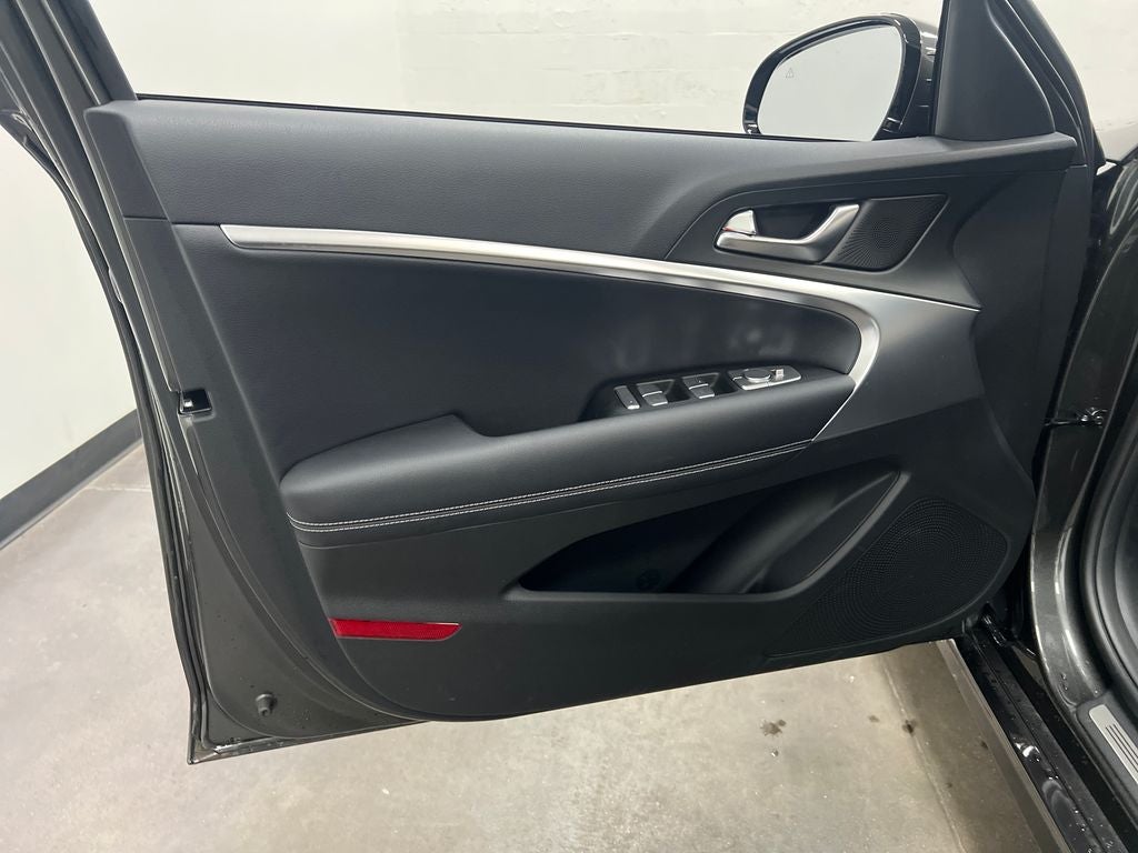 2026 Genesis G70 2.5T