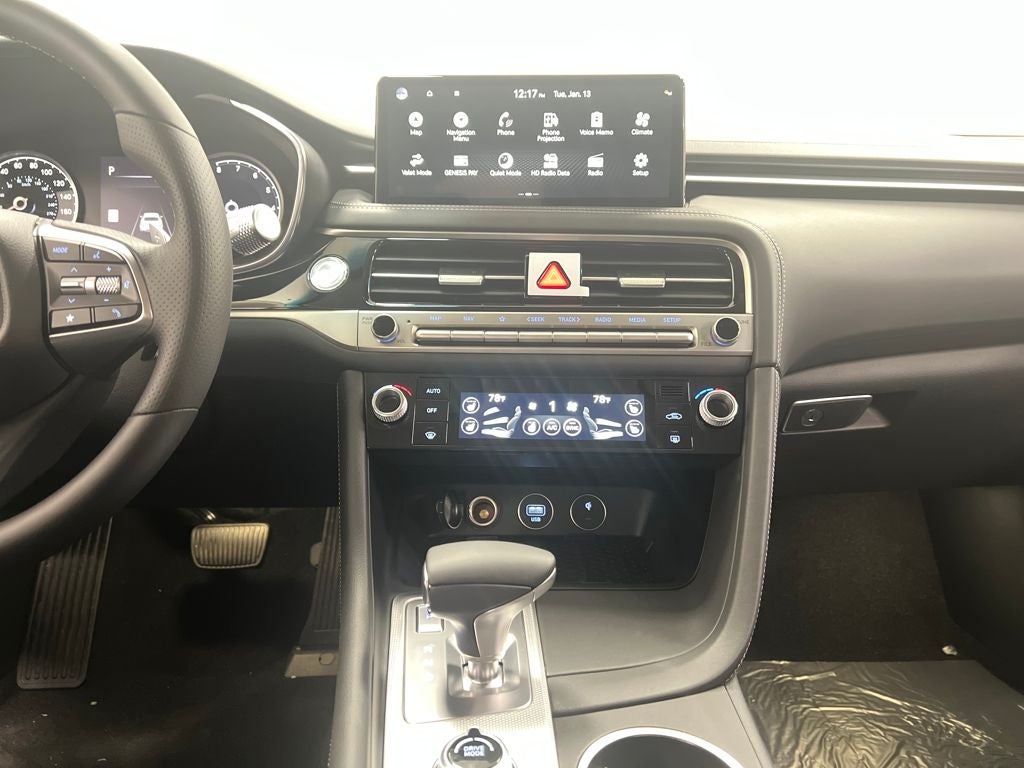 2026 Genesis G70 2.5T Prestige