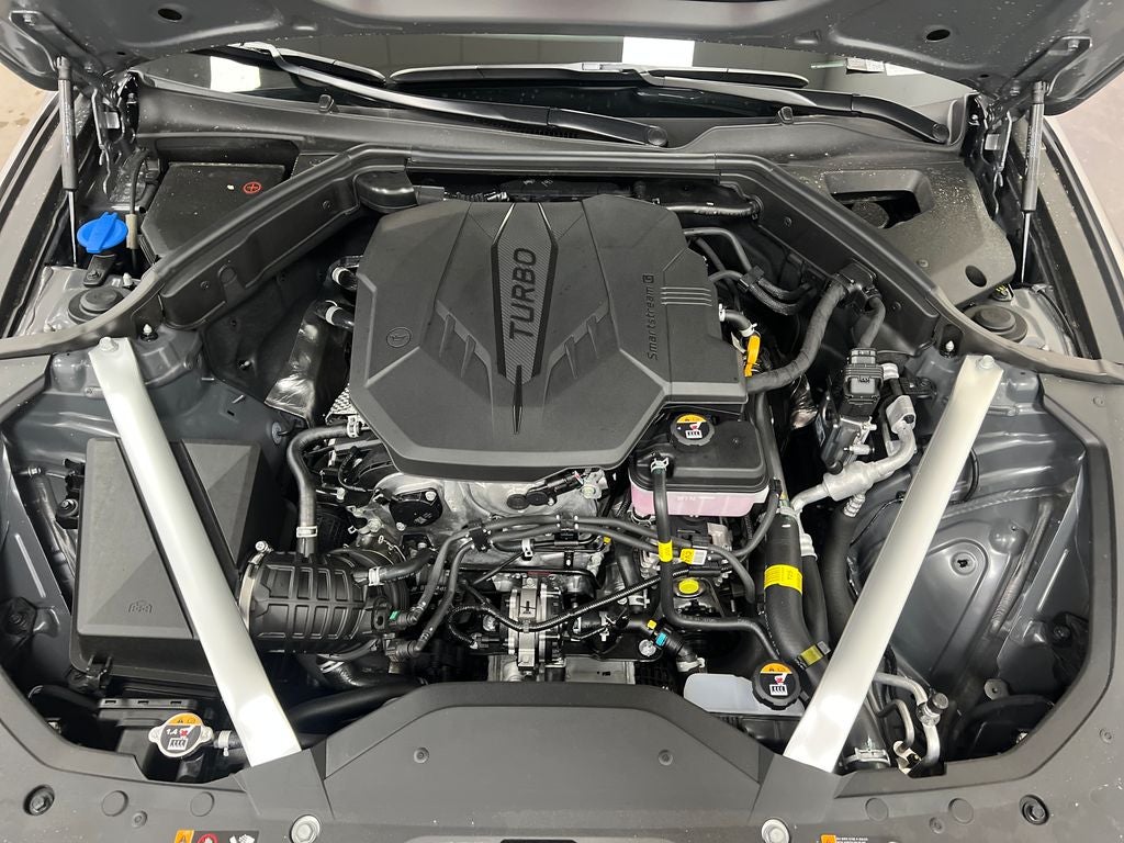 2026 Genesis G70 2.5T Prestige