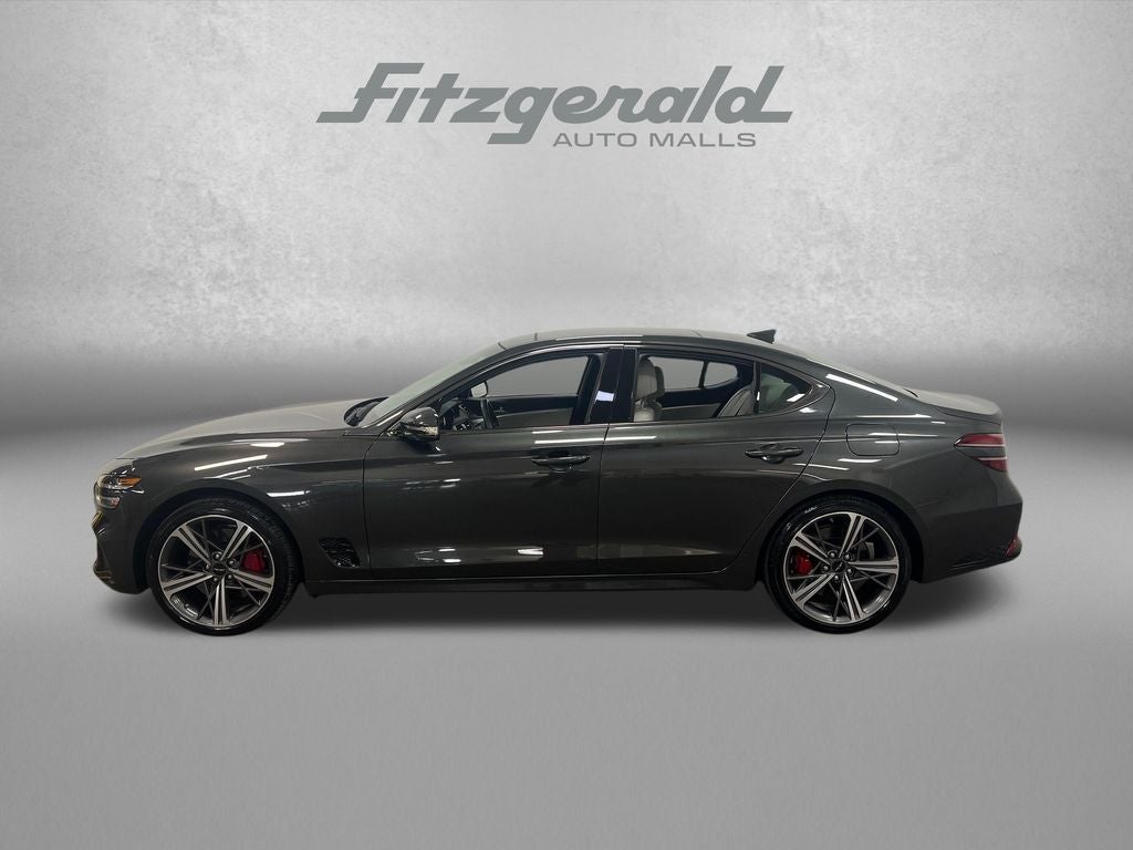 2025 Genesis G70 2.5T