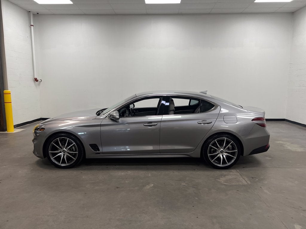 2023 Genesis G70 2.0T