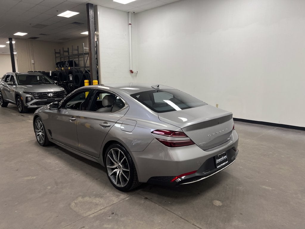 2023 Genesis G70 2.0T