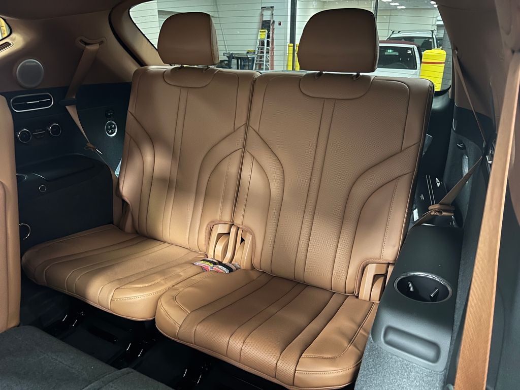 2027 Genesis GV80 2.5T Advanced