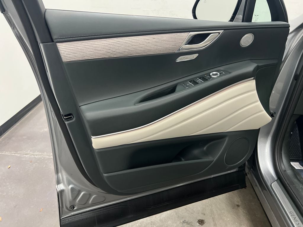 2026 Genesis GV80 2.5T