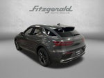 2027 Genesis GV70 2.5T Select