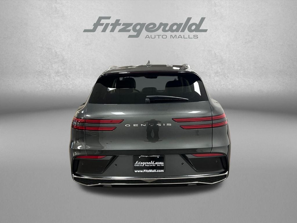 2027 Genesis GV70 2.5T Select