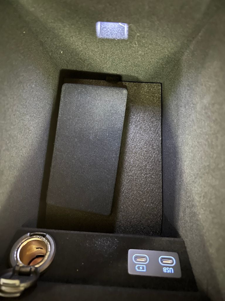 2027 Genesis GV70 2.5T Select