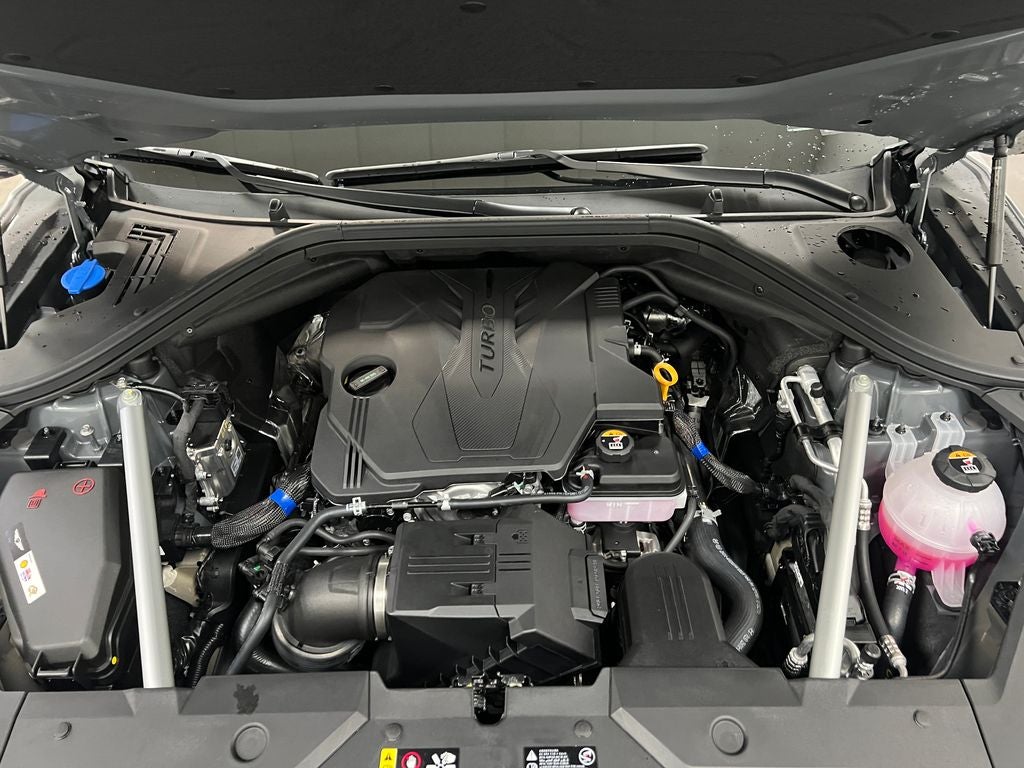 2027 Genesis GV70 2.5T Advanced