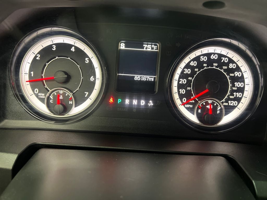 2019 RAM 1500 Classic SLT Crew Cab 4x2 6'4' Box