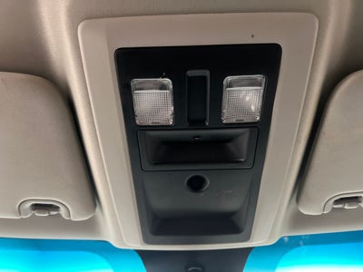 2019 RAM 1500 Classic SLT Crew Cab 4x2 6'4' Box