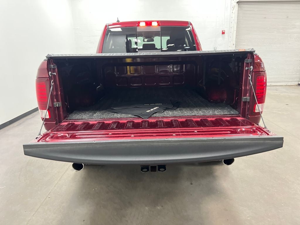 2020 RAM 1500 Classic Warlock Quad Cab 4x4 6'4' Box