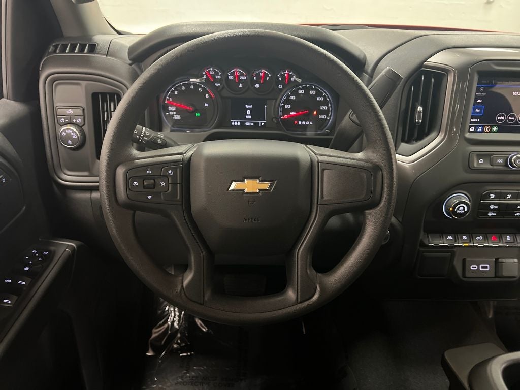 2025 Chevrolet Silverado 1500 2WD Crew Cab Short Bed Custom
