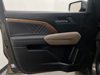 2025 GMC Canyon 4WD Denali