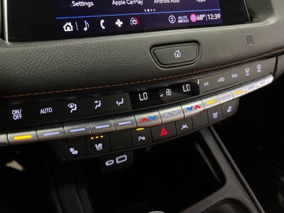 2020 Cadillac XT4 FWD Premium Luxury