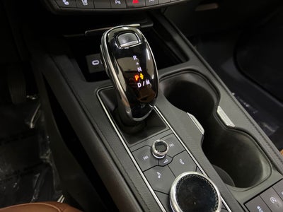 2020 Cadillac XT4 FWD Premium Luxury