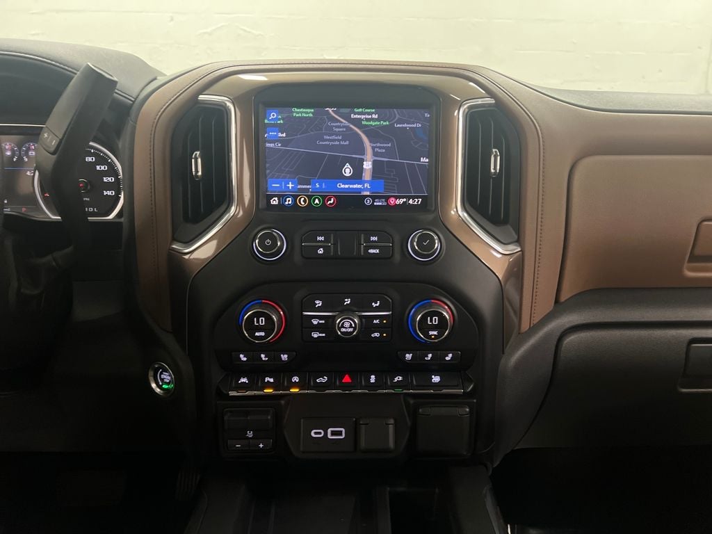 2020 Chevrolet Silverado 1500 4WD Crew Cab Short Bed High Country