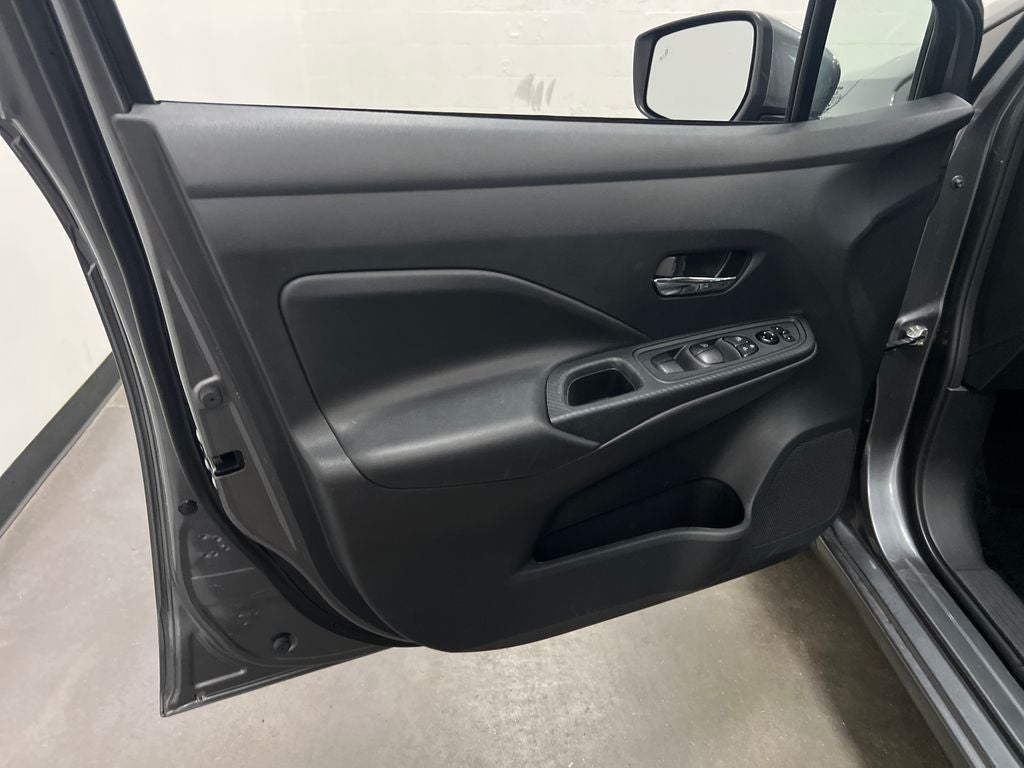2024 Nissan Versa 1.6 SV