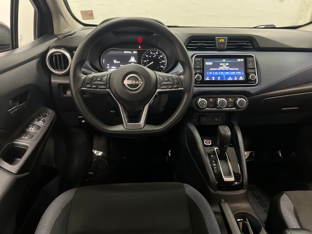 2024 Nissan Versa 1.6 SV