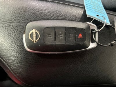 2024 Nissan Versa 1.6 SV