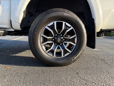 2022 Toyota Tacoma TRD Sport V6