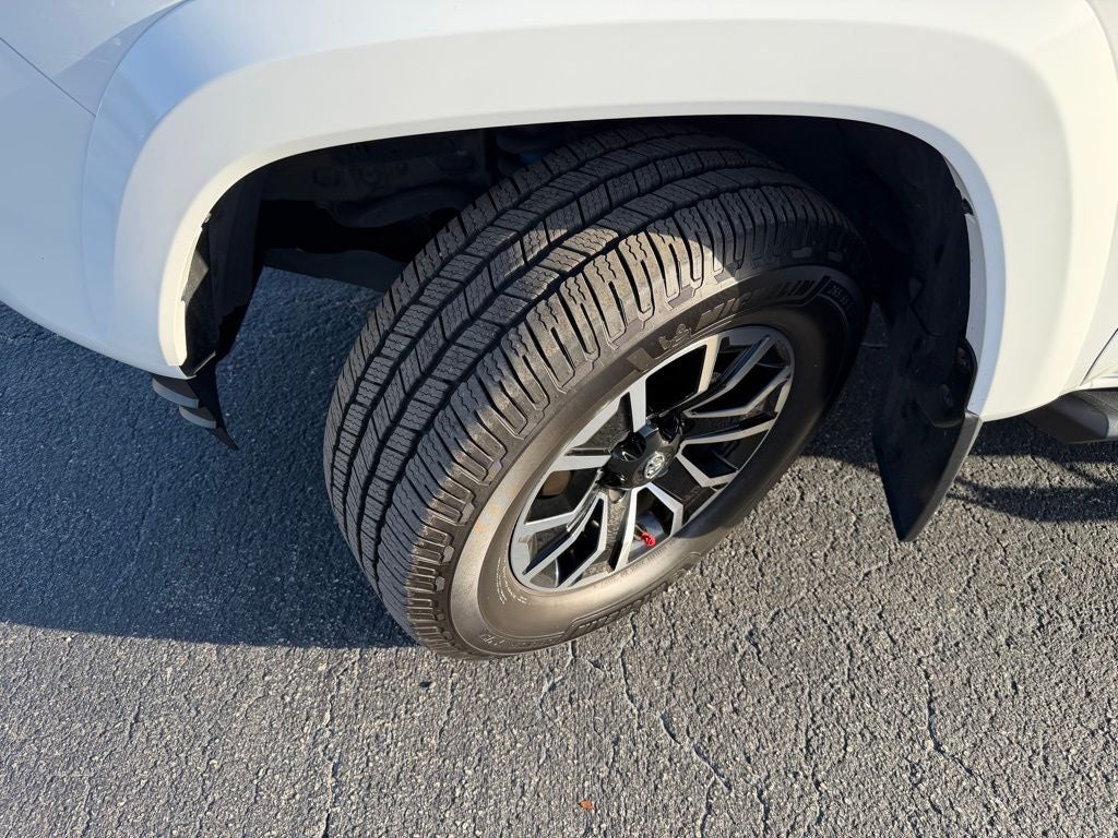 2022 Toyota Tacoma TRD Sport V6