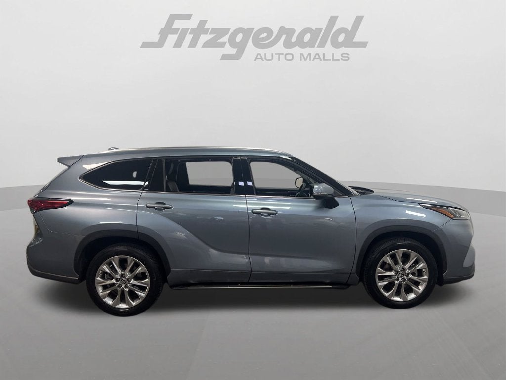 2022 Toyota Highlander Limited