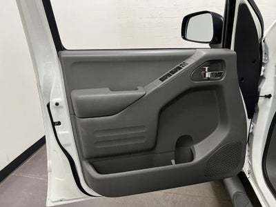 2017 Nissan Frontier SV