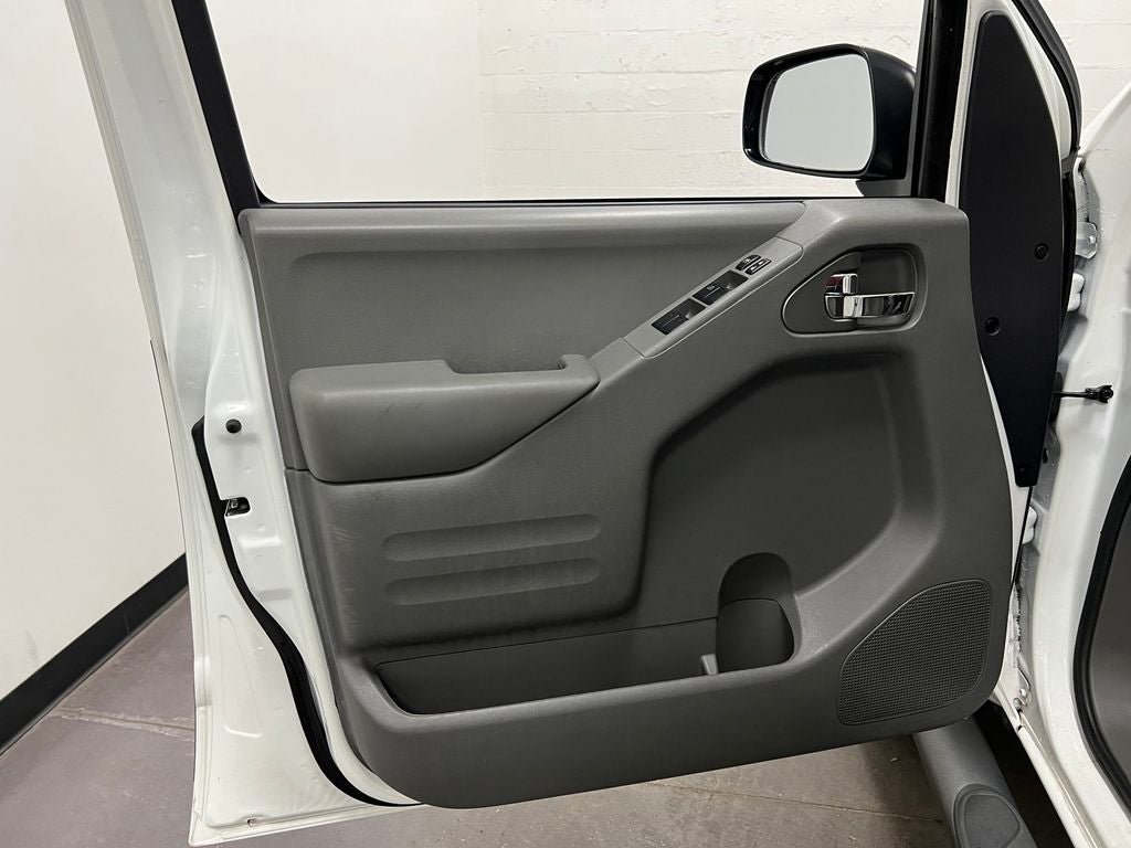 2017 Nissan Frontier SV