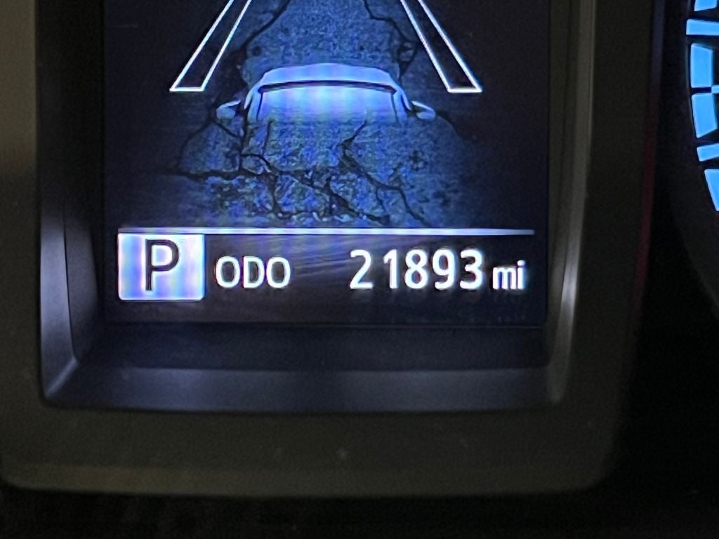 2022 Toyota Tacoma SR